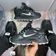 NIKE M32