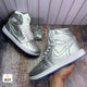 NIKE R25